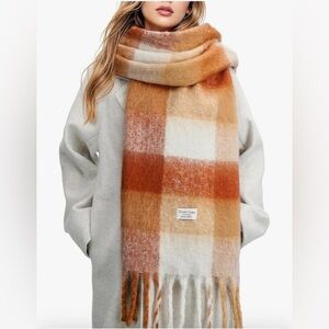 Woman Winter Scarf, Warm ,
Soft Plaid Scarf๐งฃ #scarf #fashion #posh